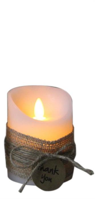 Candela di cera a LED bianca rustica
 "Grazie"
 con fiamma in movimento
 P:7,5 cm - A:10 cm