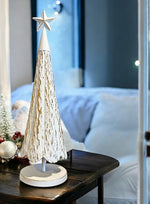 Deko Tanne aus Metall altweiss gold mit Stern auf der Spitze