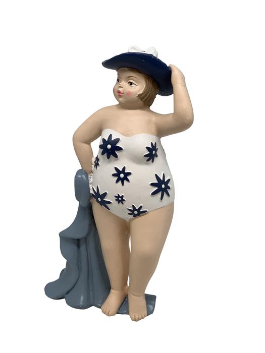 Deko "Swimming Girl" stehend 
aus Polyresin 
Farbe: Weiss 
B:12cm T:5.5cm H:19.5cm