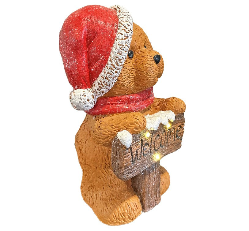 LED Deko Bär mit Schild Welcome und roter Mütze