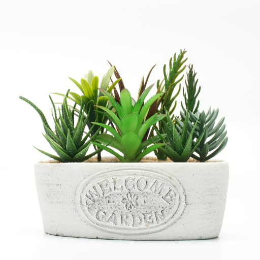Kunstblume Sukkulenten im Beton Topf  "Welcome" 
H: 16cm B: 20cm T: 11cm
