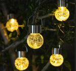 LED Solar Hängekugel Glas transparent
6x6x9cm- crackle Glas
Warm weisses Licht