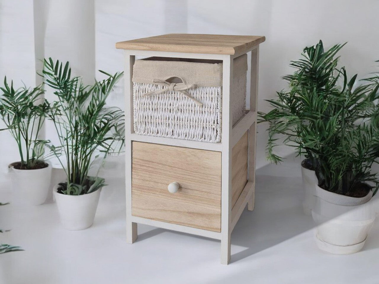 Commode en bois avec 2 tiroirs