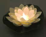 LED Solar Seerose weiss 
1X LED warm weiss
Grösse 17cm Durchmesser