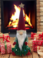 Deko Wichtel Santa sitzend grün rot 60cm