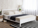 Bett mit Lattenrost Kiefernholz MAYENNE 160 x 200 cm Weiss