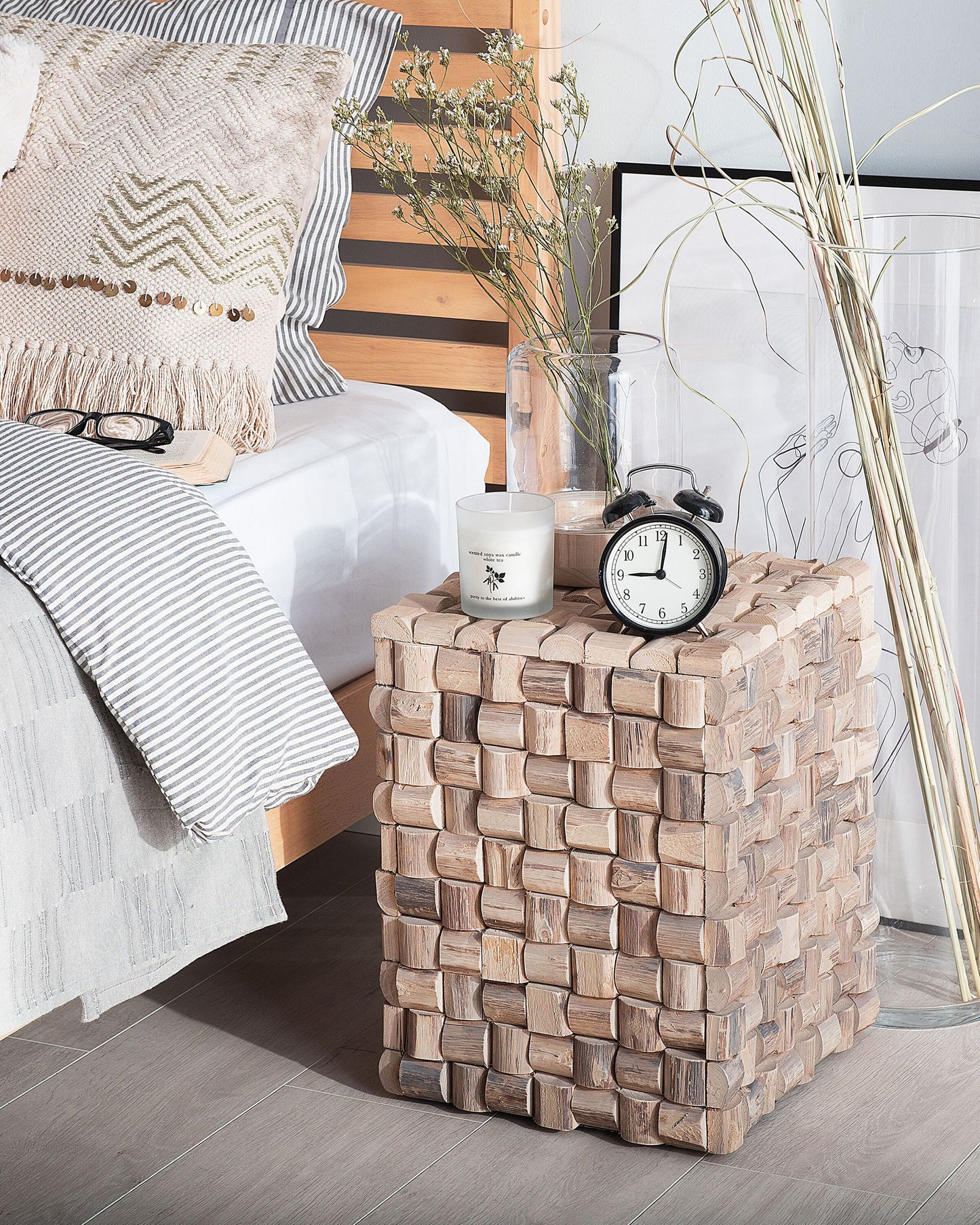 Beistelltisch CAJEME Teakholz Hellbraun