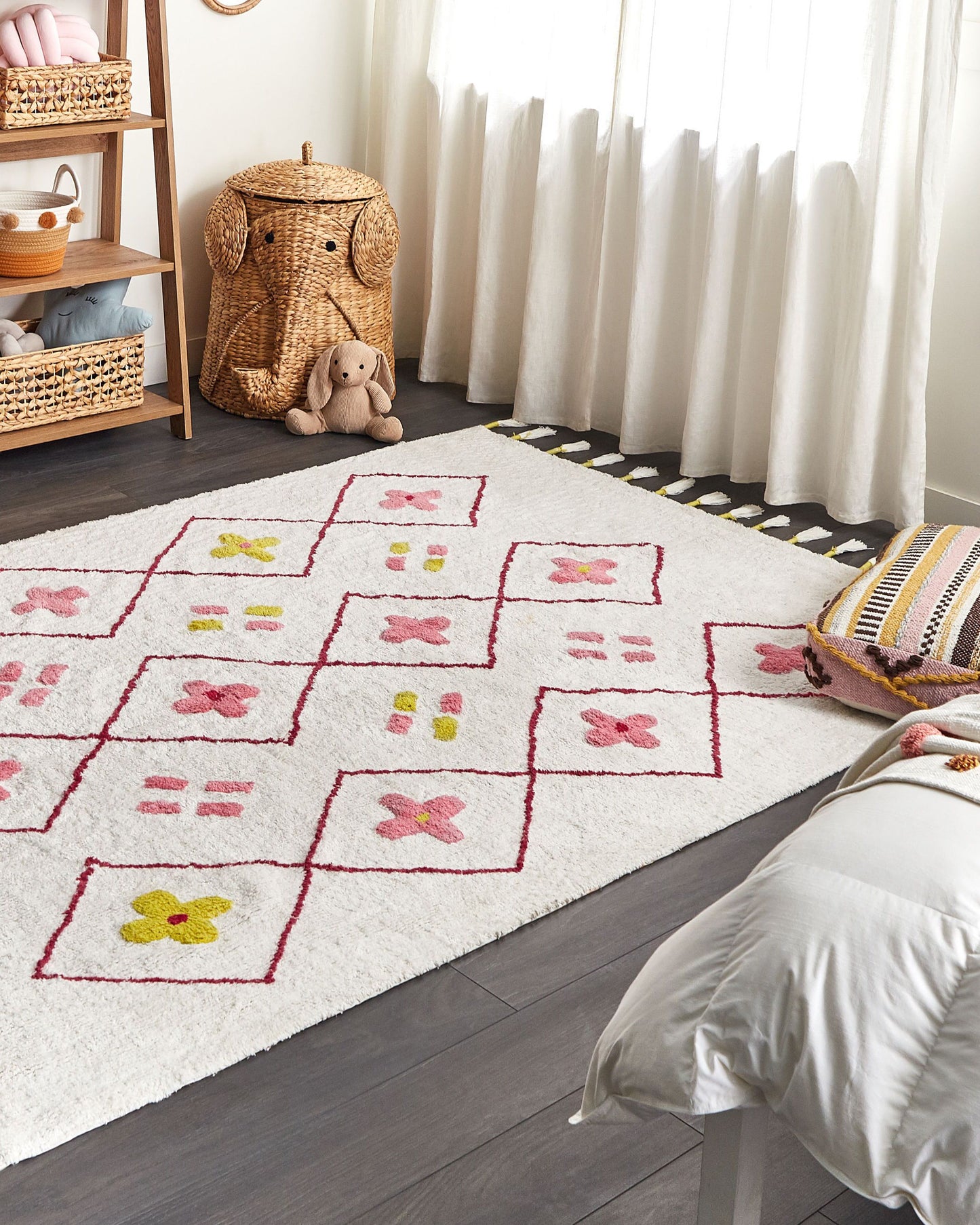 Kinderteppich Baumwolle weiss / rosa 160 x 230 cm geometrisches Muster Kurzflor CAVUS
