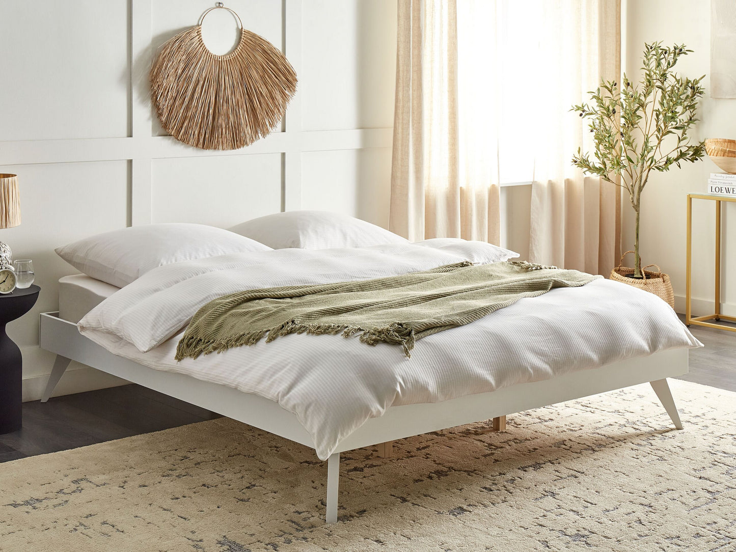 Bett mit Lattenrost BERRIC 180 x 200 cm Weiss