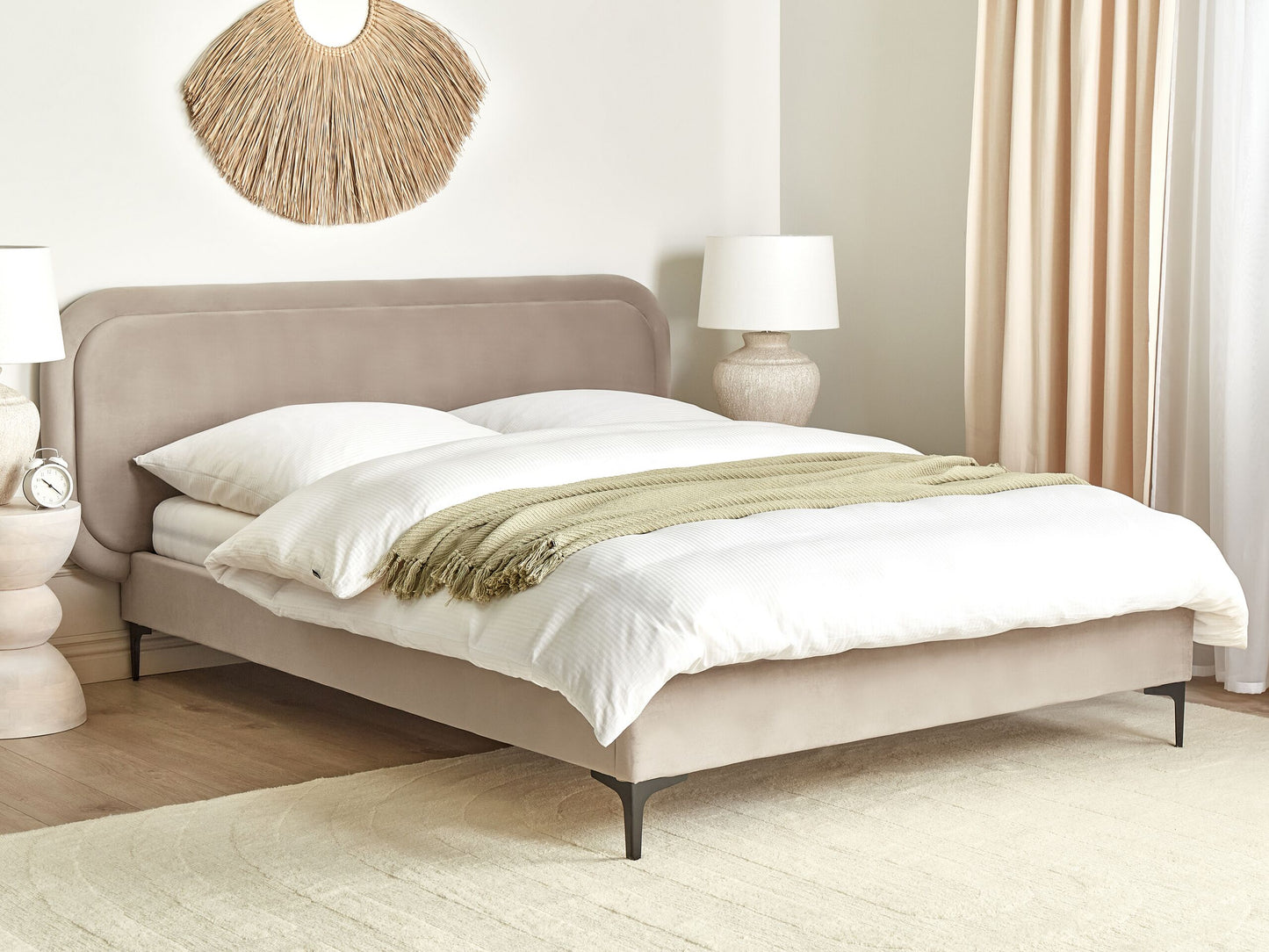 Bett mit Lattenrost Samtstoff SUZETTE 140 x 200 cm Beige