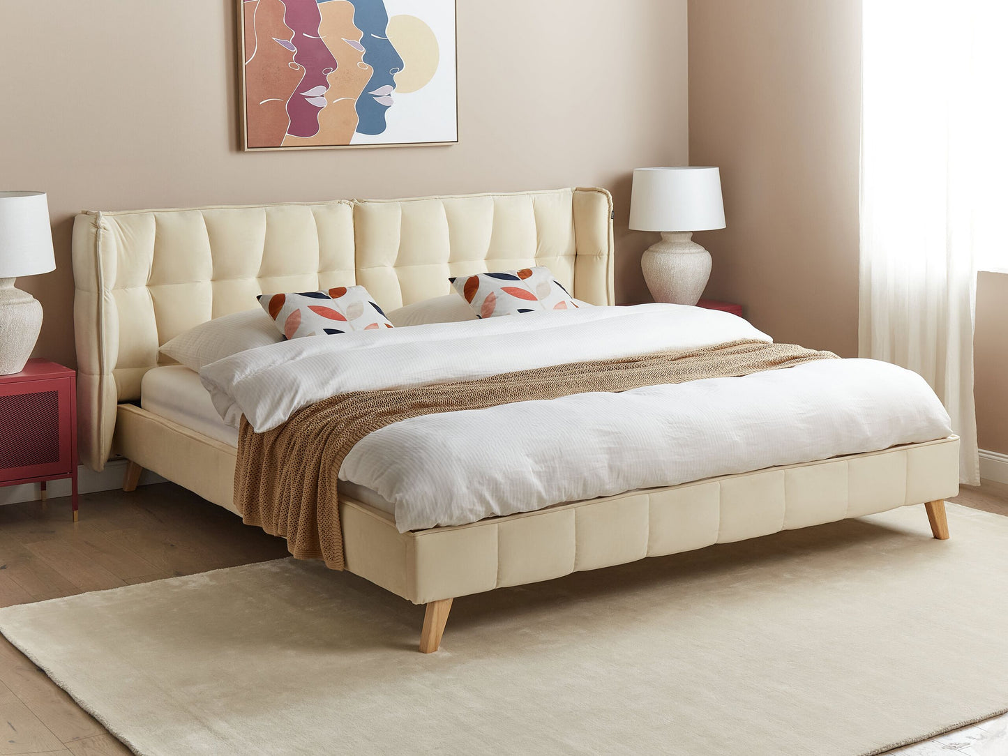 Bett mit Lattenrost Samtstoff SENLIS 180 x 200 cm Beige