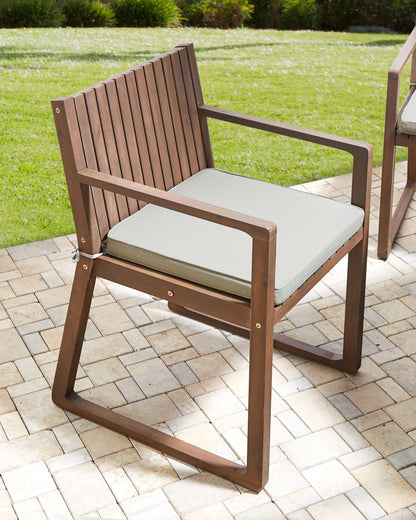 Set mit 8 Stühlen und Sitzkissen Holz Taupe SASSARI