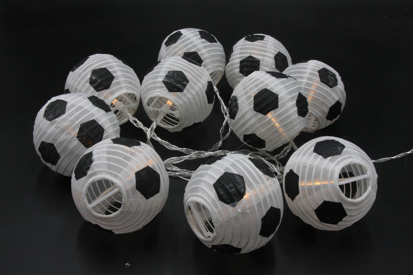 LED Solar Lampion Kette mit 10 LED Fussball, L: 180cm+ Anschlusskabel 100cm, Outdoor