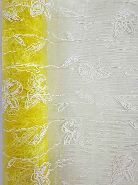 Dekostoff "Organza" gerollt und geschnitten gelb Schmetterlingdruck
Grösse: 36cm x 300cm