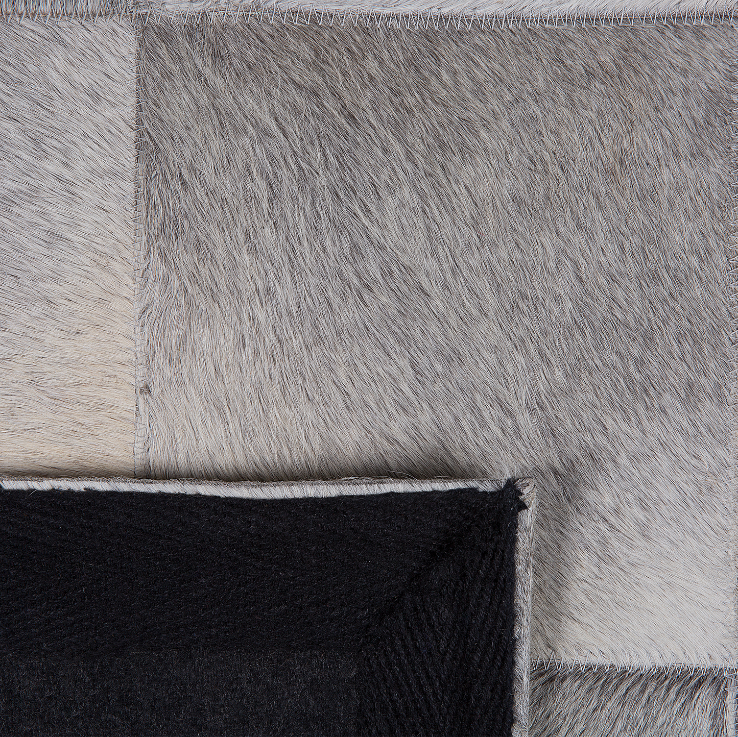 Teppich Kuhfell hellgrau 140 x 200 cm Patchwork Kurzflor ALACAM