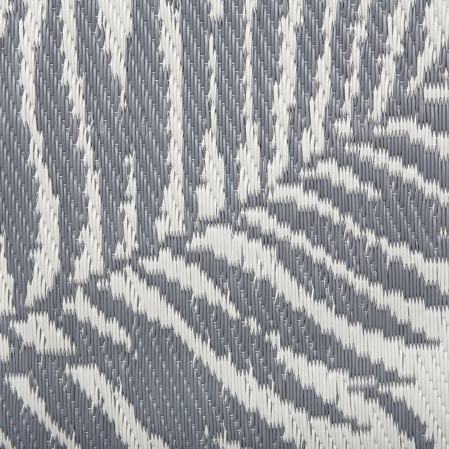 Outdoor Teppich hellgrau 120 x 180 cm Palmenmuster zweiseitig Kurzflor KOTA