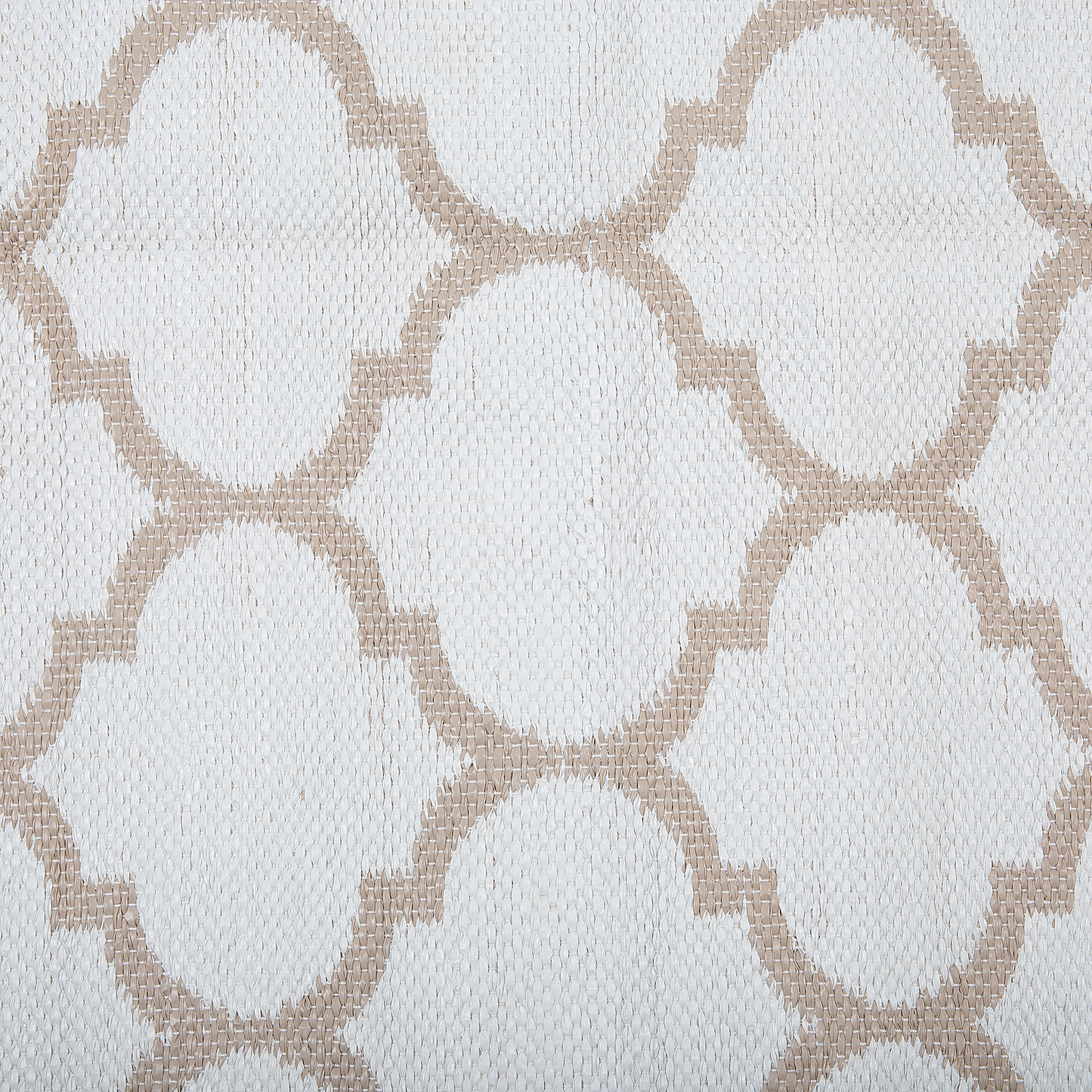 Outdoor Teppich beige 140 x 200 cm marokkanisches Muster zweiseitig Kurzflor AKSU