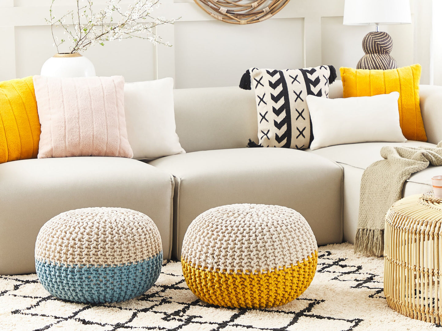 Pouf gelb / beige ⌀ 50 cm CONRAD