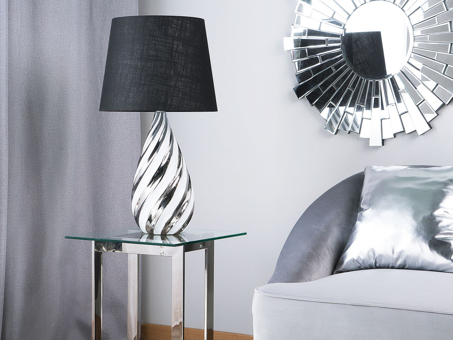Tischlampe schwarz / silber 65 cm Kegelform VISELA