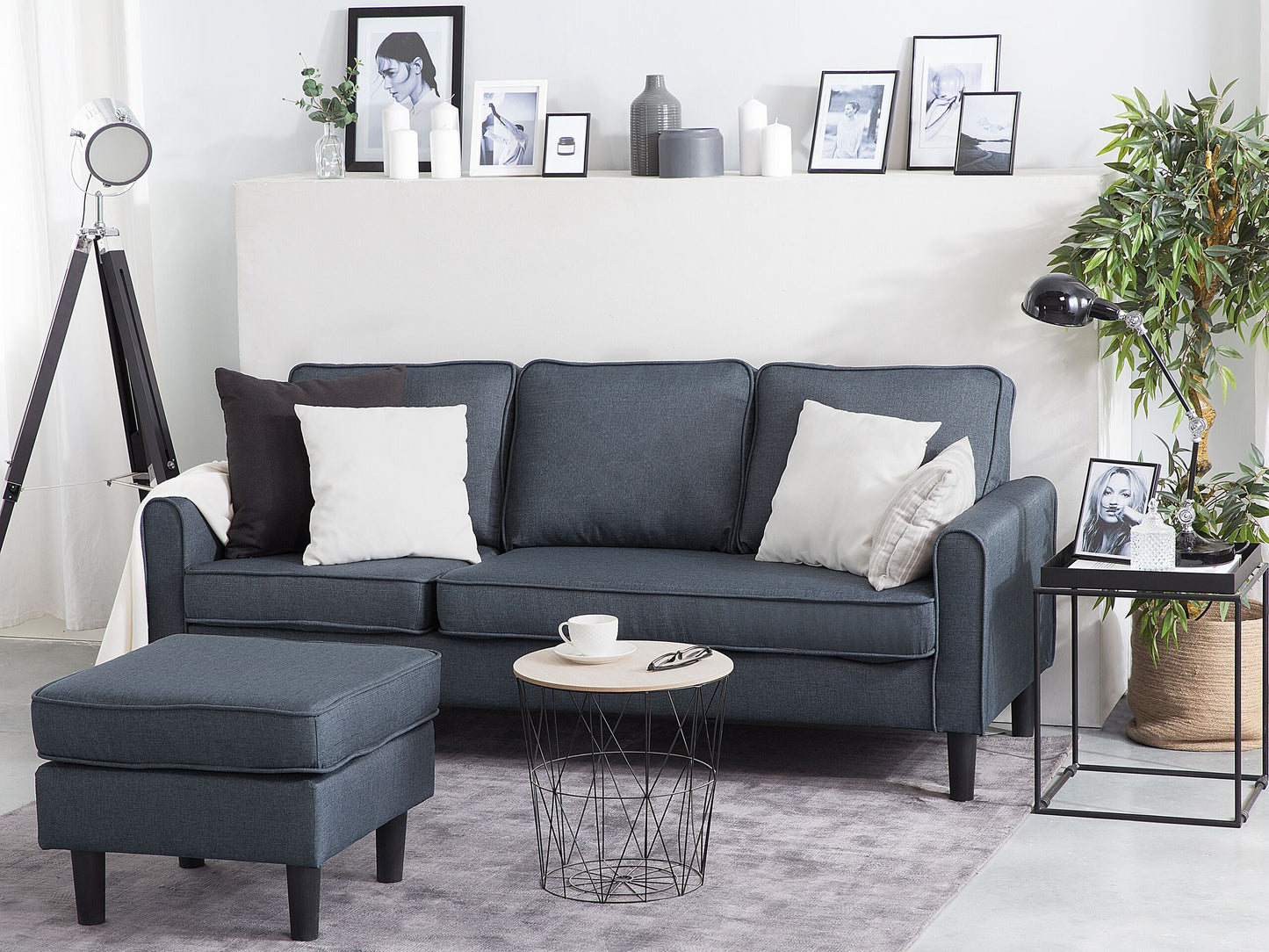 3-Sitzer Sofa dunkelgrau mit Ottomane AVESTA