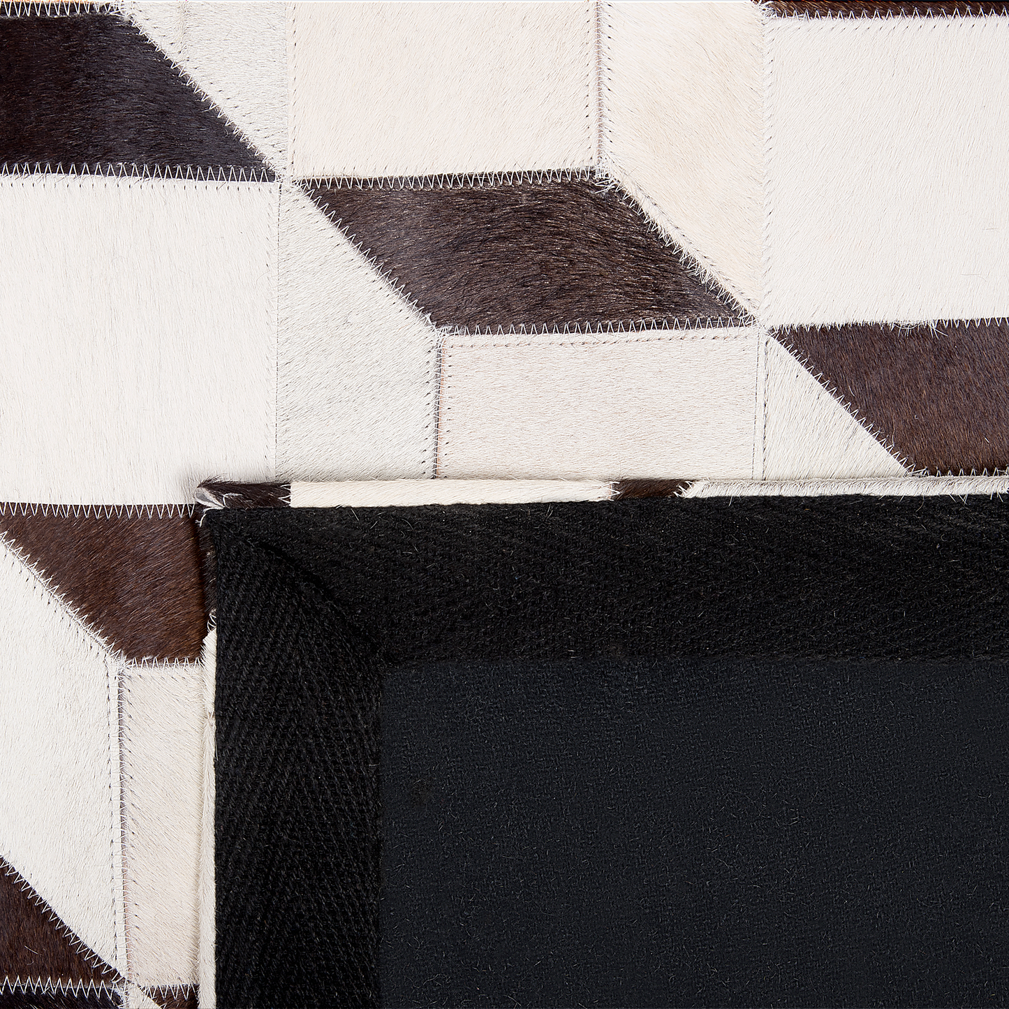 Teppich Kuhfell weiss 140 x 200 cm Patchwork Kurzflor ALPKOY