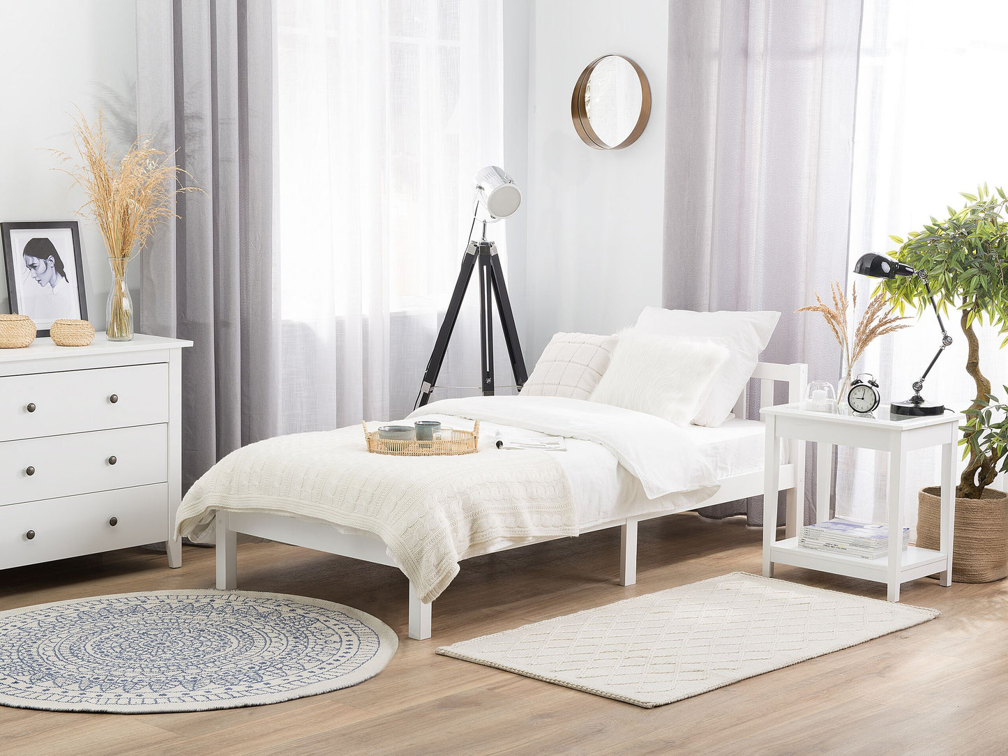 Bett mit Lattenrost Kiefernholz FLORAC 90 x 200 cm Weiss