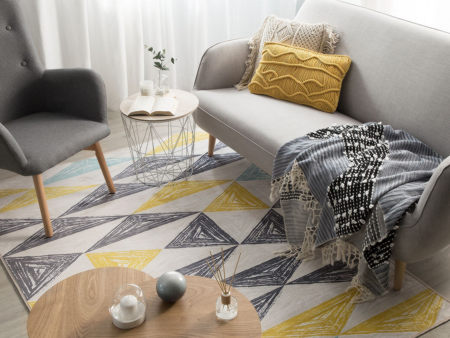 Teppich grau-gelb-mintgrün 160 x 230 cm Dreieckmuster Kurzflor KALEN