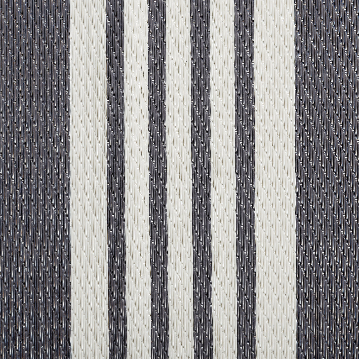 Outdoor Teppich schwarz-hellgrau 120 x 180 cm Streifenmuster DELHI