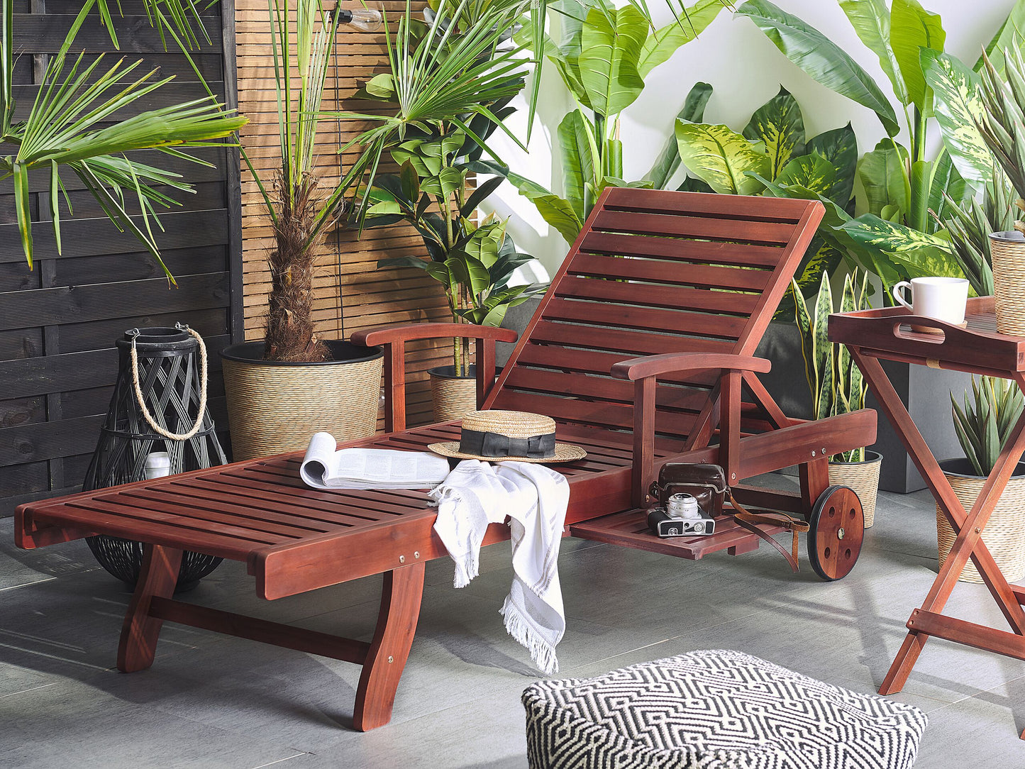 Gartenliege Akazienholz dunkelbraun rollbar TOSCANA