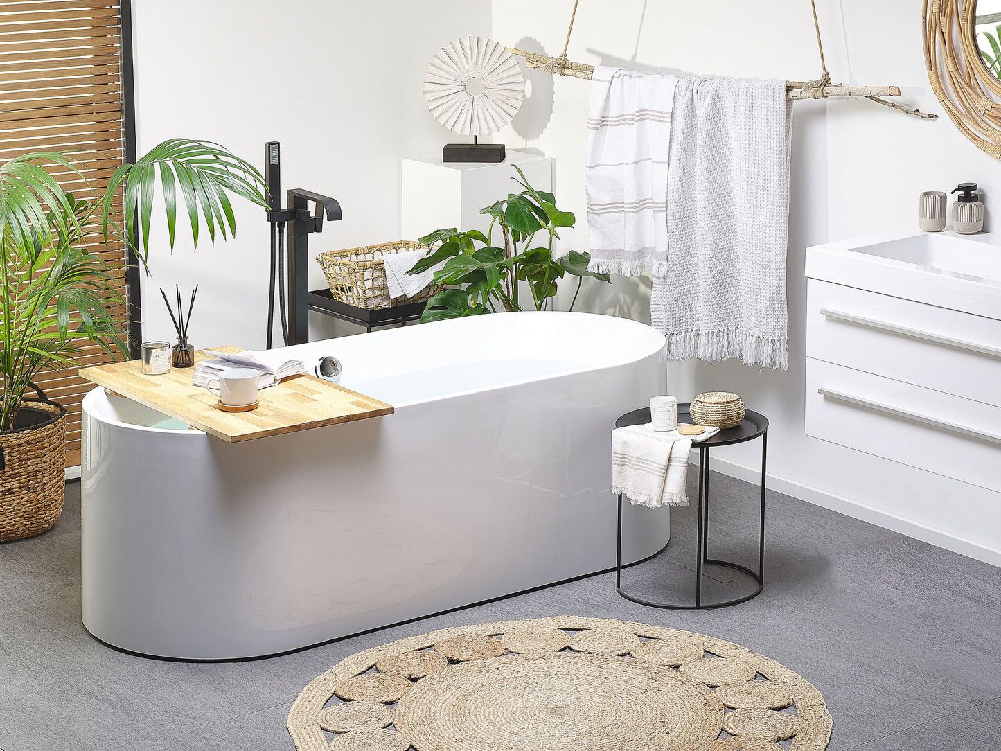 Badewanne freistehend weiss oval 170 x 75 cm CATALINA