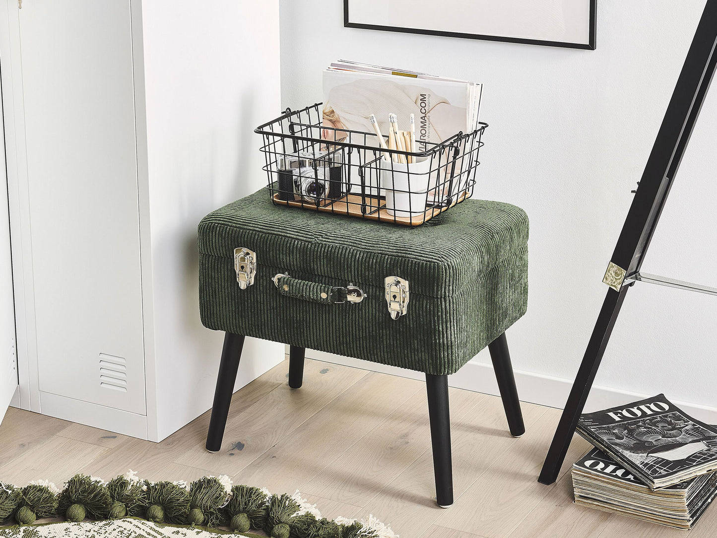 Hocker mit Stauraum Cord dunkelgrün Koffer-Design MALLARD