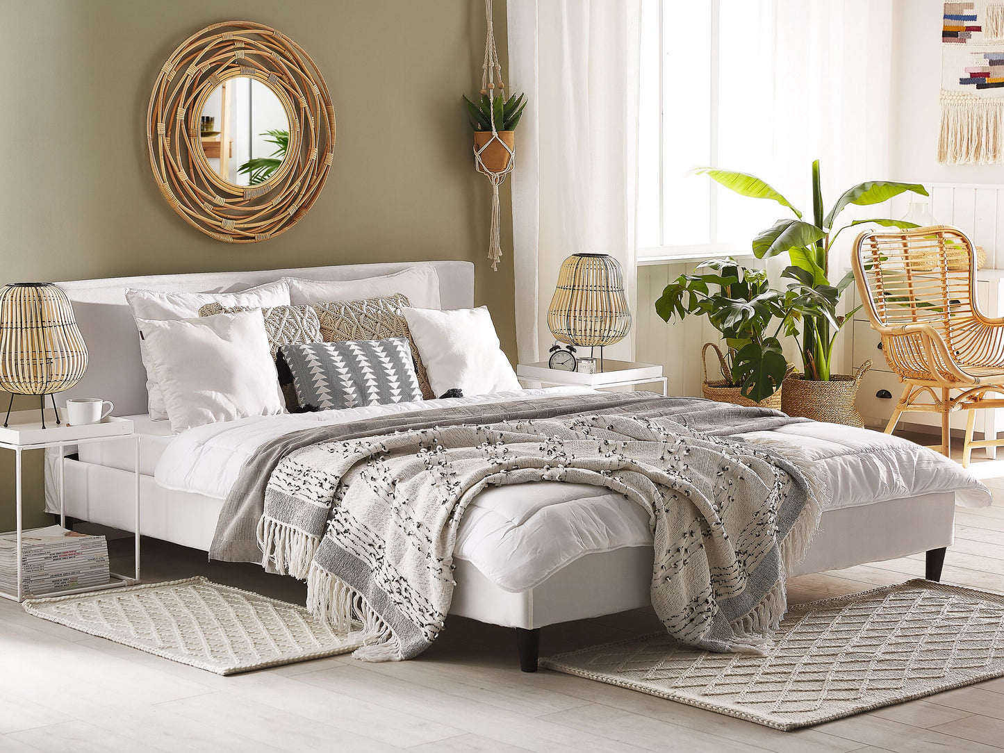 Bett mit Lattenrost Samtstoff FITOU 180 x 200 cm Weiss