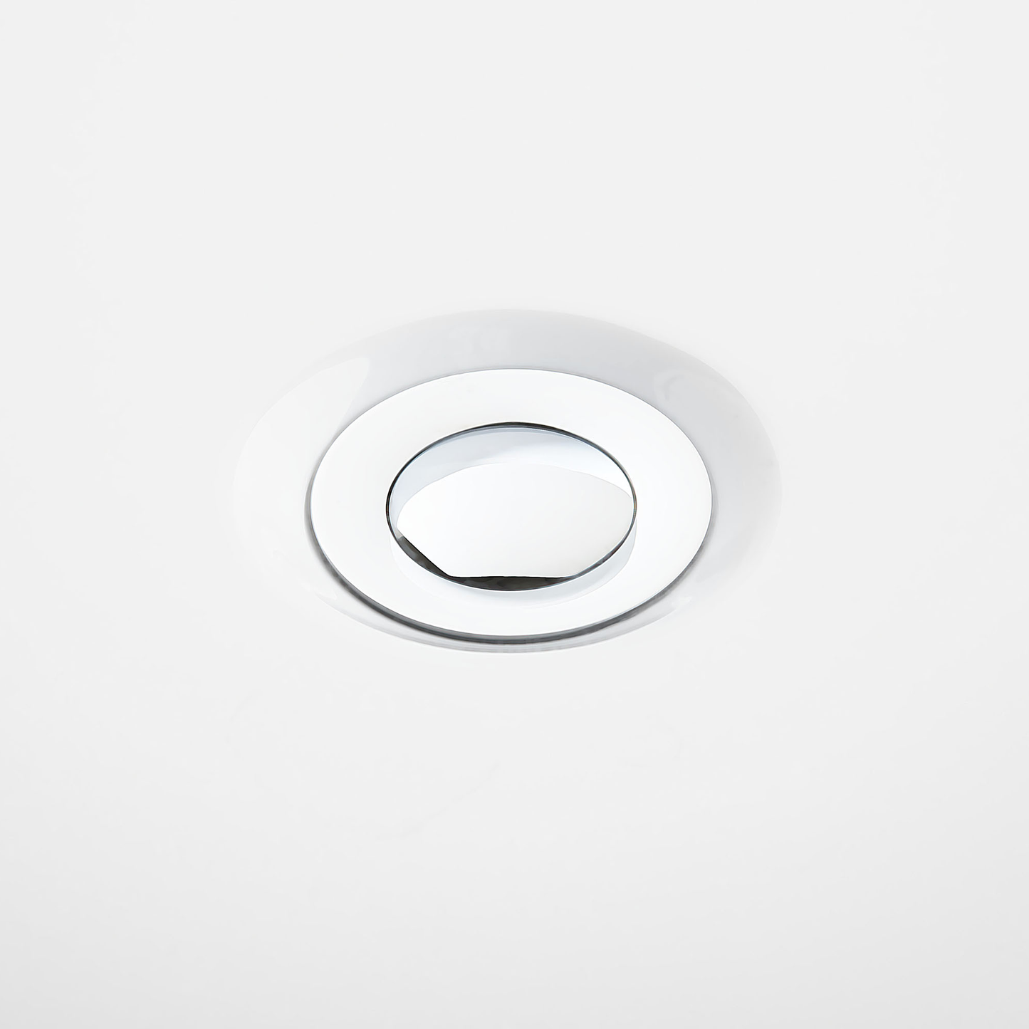 Whirlpool Badewanne freistehend weiss oval mit LED 180 x 100 cm MUSTIQUE