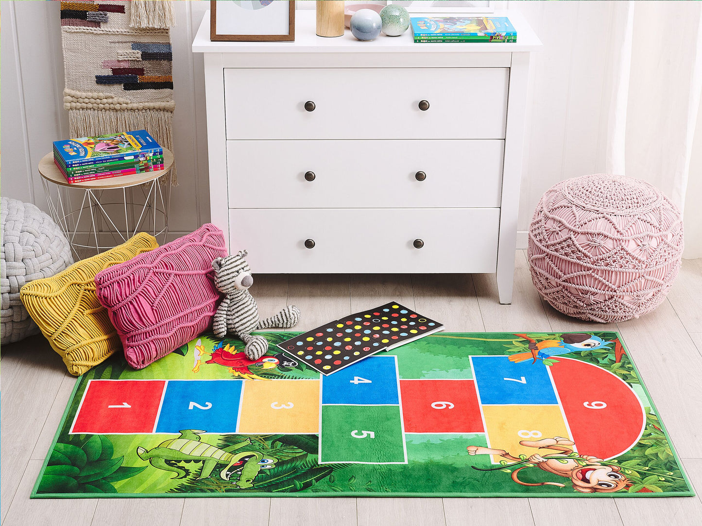 Kinderteppich grün 80 x 150 cm Tier-Motiv mit Hüpfspiel Kurzflor BABADAG