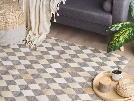 Teppich Kuhfell beige / braun 160 x 230 cm Patchwork Kurzflor SESLICE