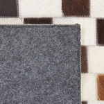Teppich Kuhfell beige / braun 140 x 200 cm Patchwork Kurzflor KAYABEY