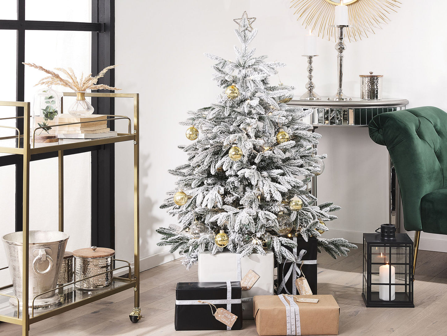 Künstlicher Weihnachtsbaum schneebedeckt 120 cm weiss BASSIE