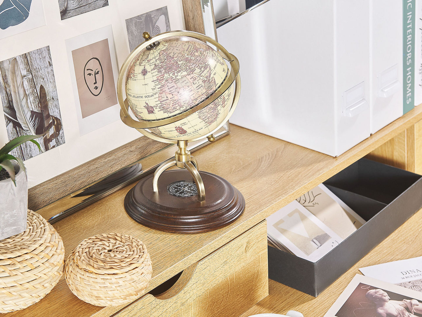 Globus PIZARRO Beige 25 cm