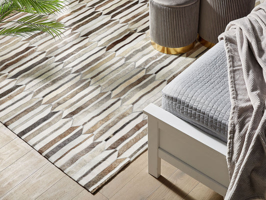 Teppich Kuhfell beige / braun 160 x 230 cm Patchwork Kurzflor KULALAR