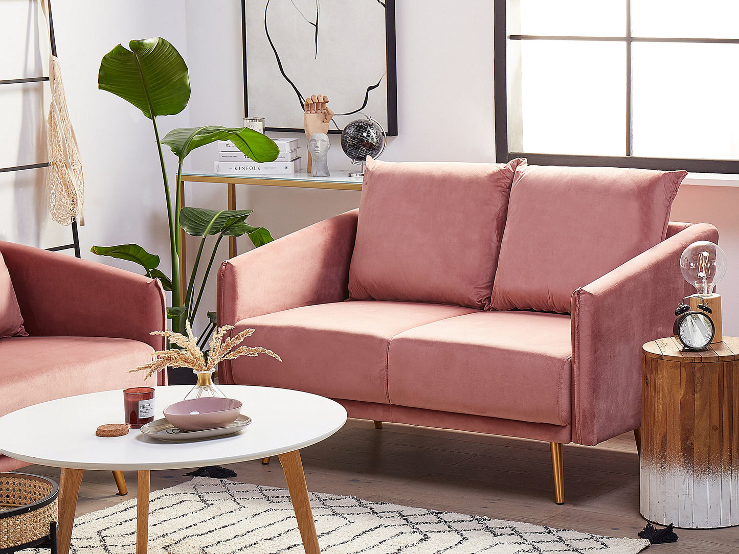 2-Sitzer Sofa Samtstoff rosa mit goldenen Beinen MAURA
