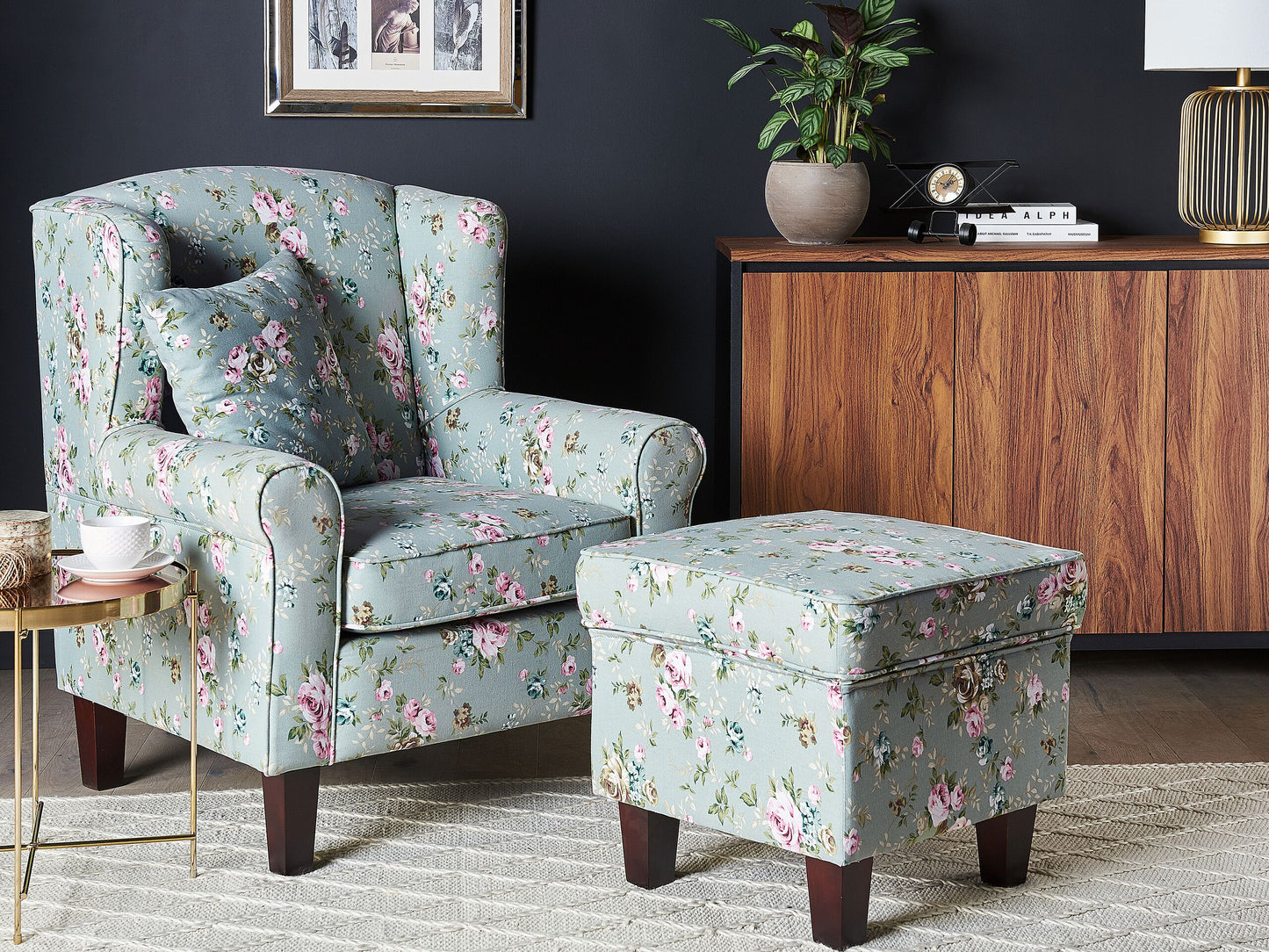 Ohrensessel HAMAR mit Fussstütze Stoff Grün