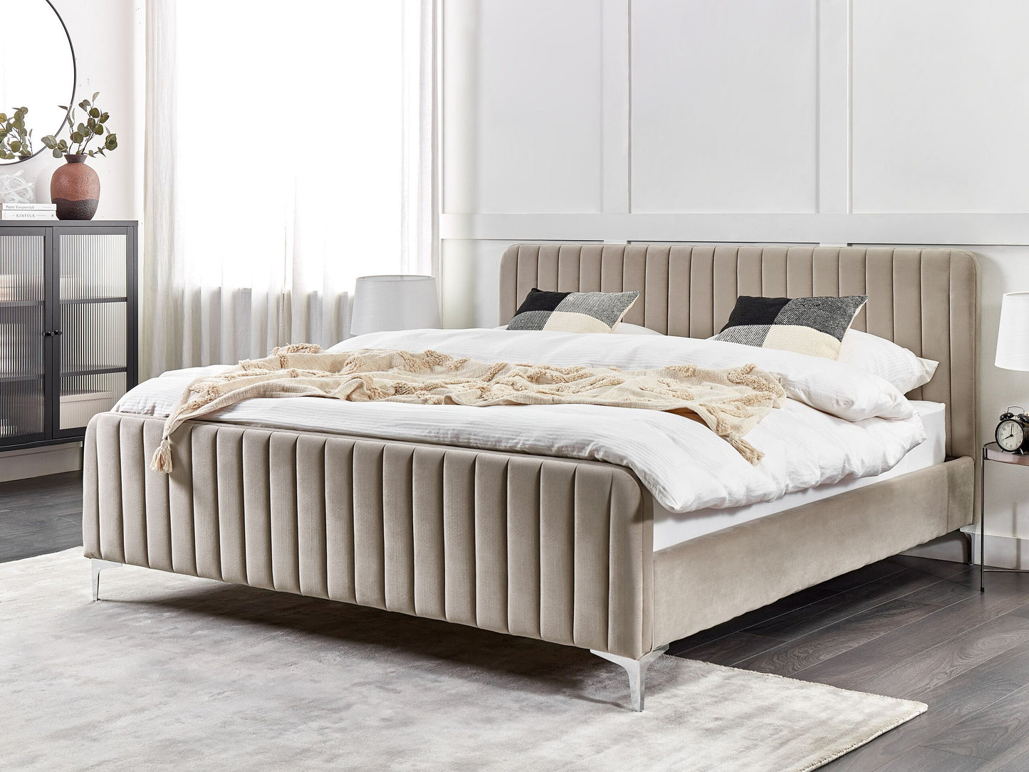 Bett mit Lattenrost Samtstoff LUNAN 180 x 200 cm Taupe