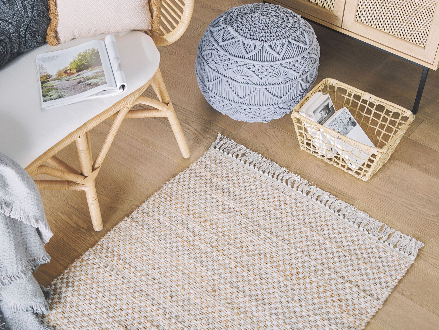 Teppich beige 80 x 150 cm kariertes Muster Kurzflor zweiseitig ZERDALI