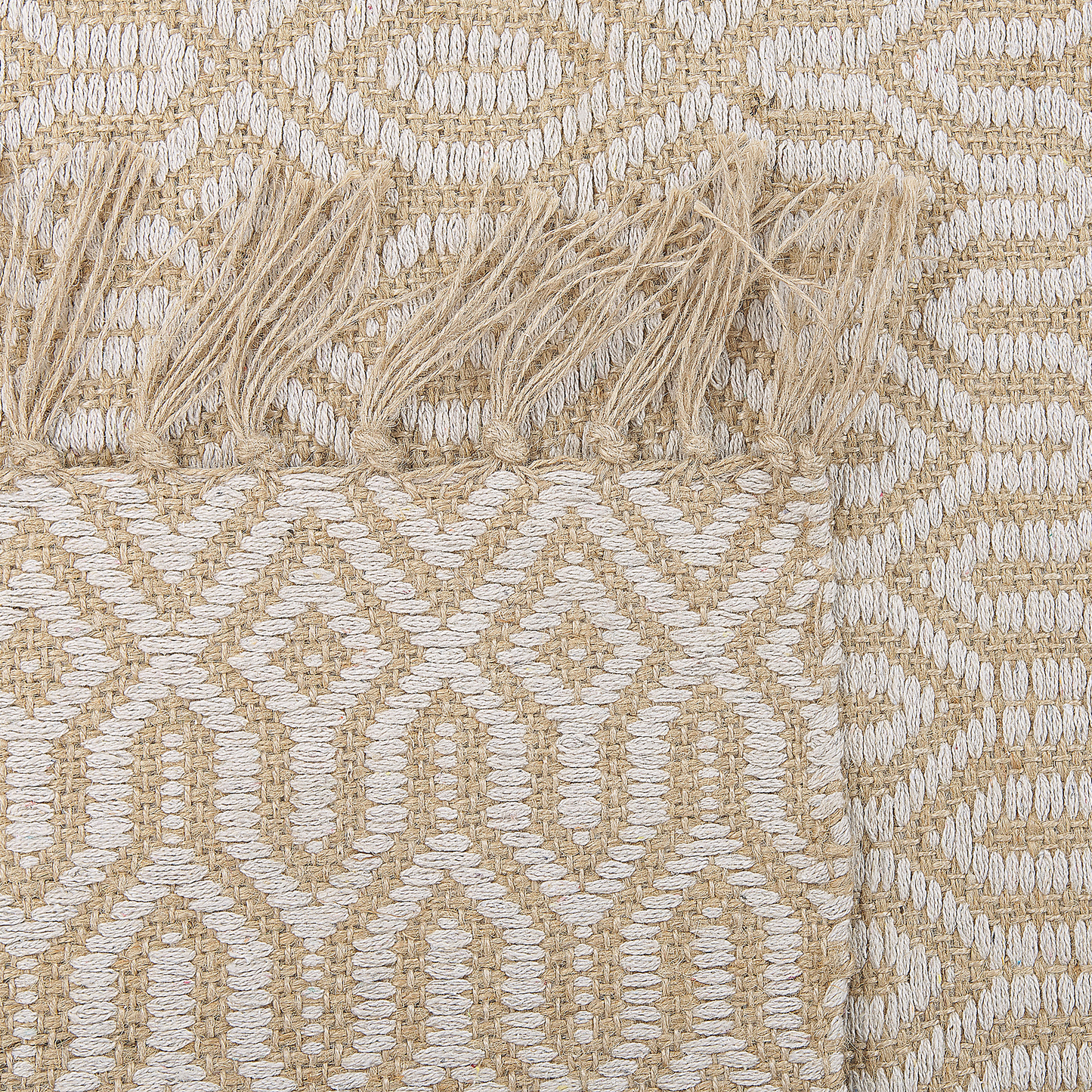 Teppich beige 140 x 200 cm geometrisches Muster Kurzflor zweiseitig POZANTI