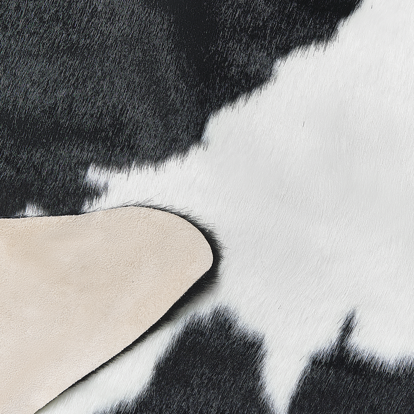 Kunstfell-Teppich Kuh schwarz / weiss 130 x 170 cm BOGONG