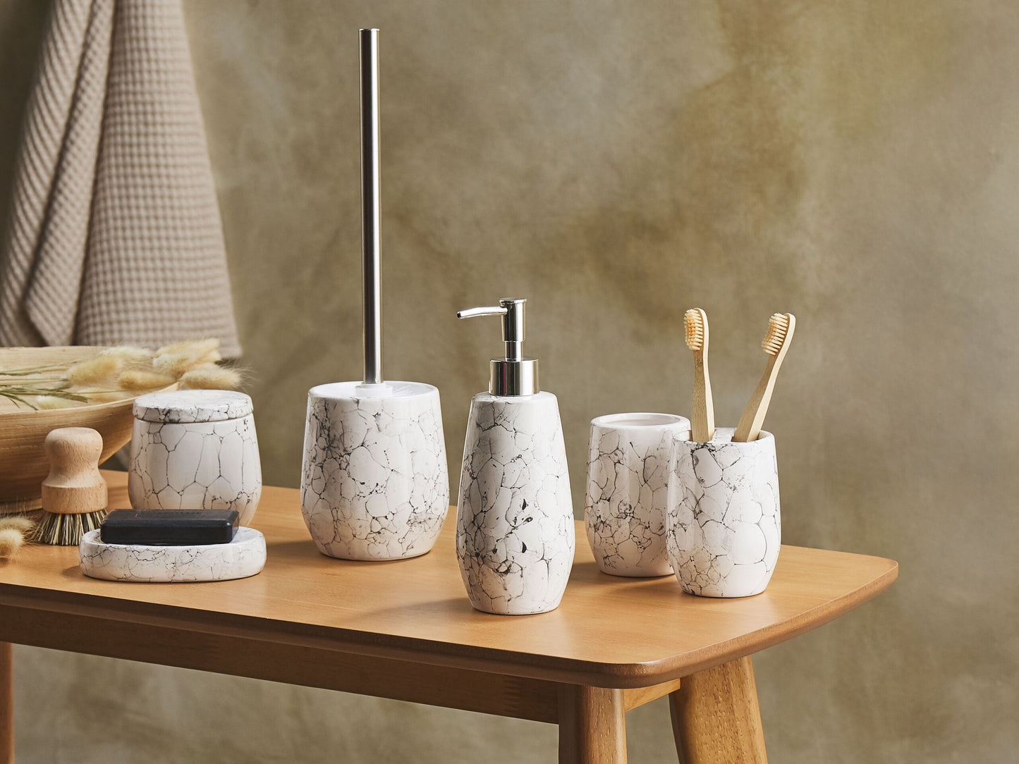 Badaccessoires Set 6-teilig CALLELA Keramik Weiss