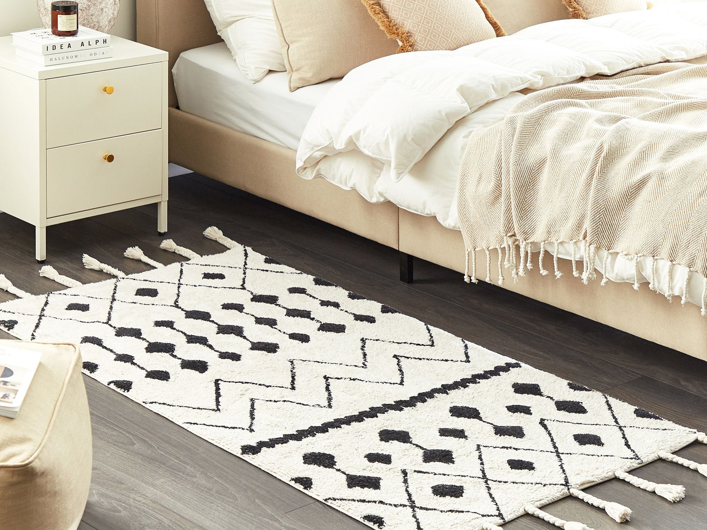 Teppich Baumwolle weiss / schwarz 80 x 150 cm geometrisches Muster Kurzflor KHEMISSET