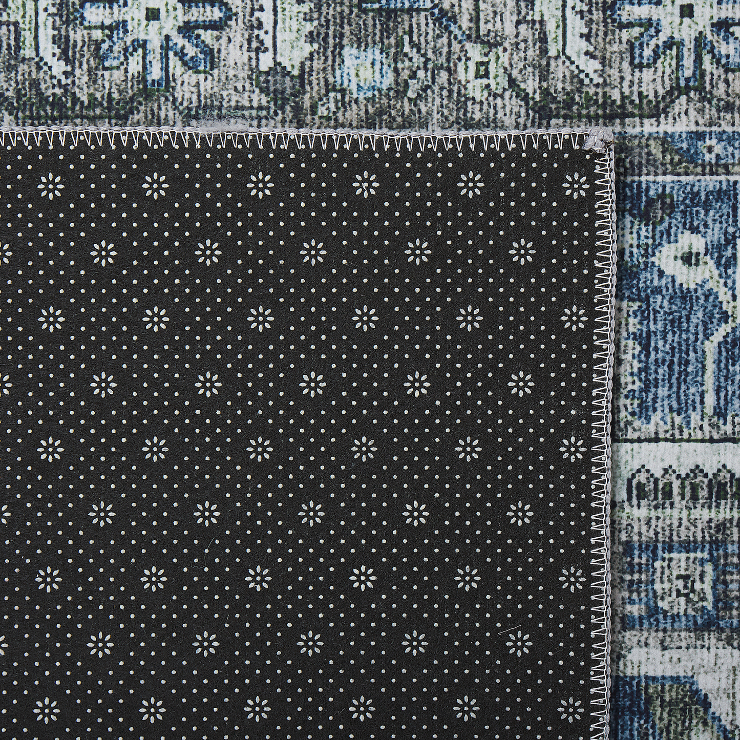 Teppich grau / blau 70 x 200 cm orientalisches Muster Kurzflor KOTTAR