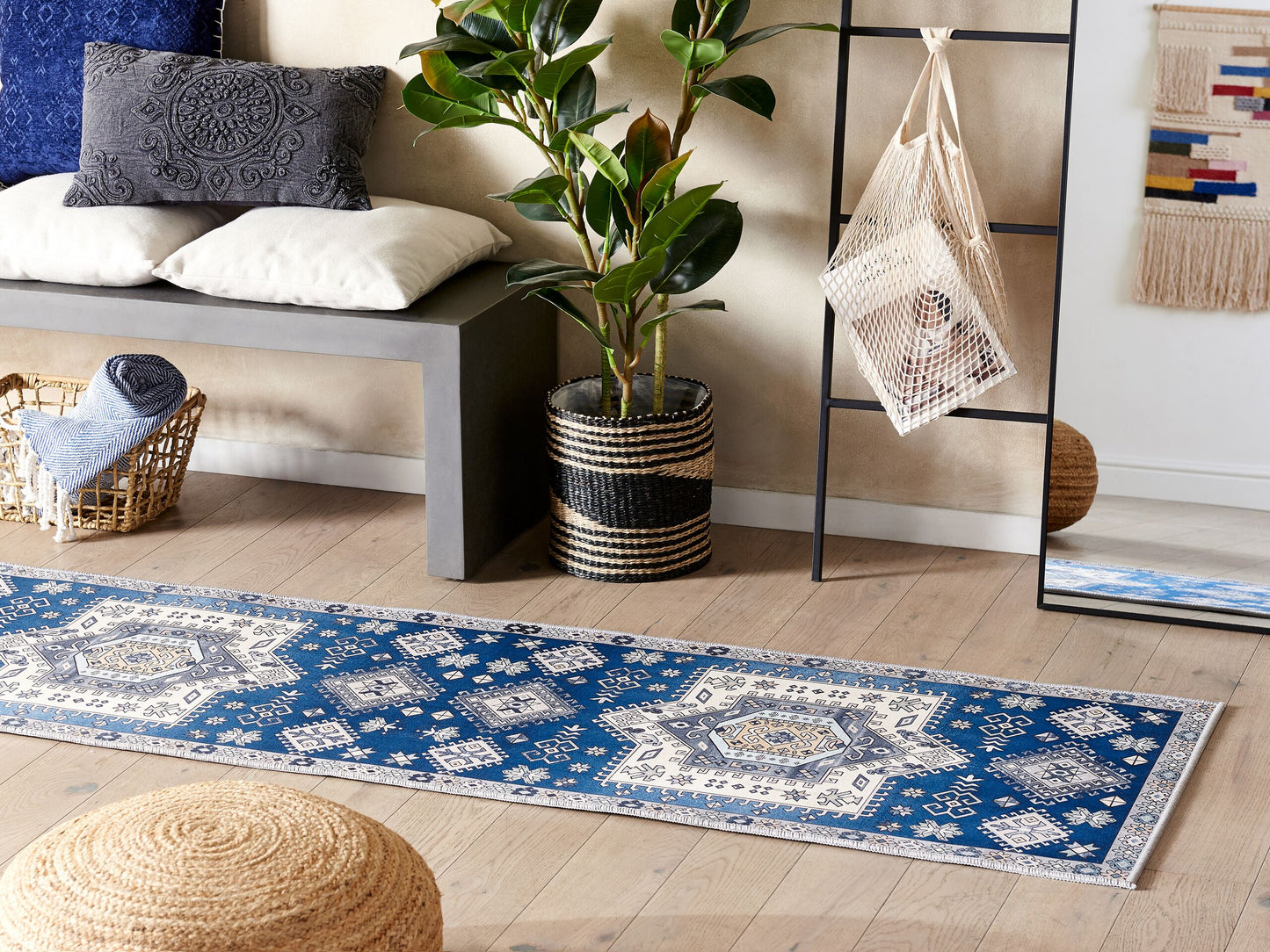 Teppich blau / beige orientalisches Muster 60 x 200 cm Kurzflor PARVAKADLI