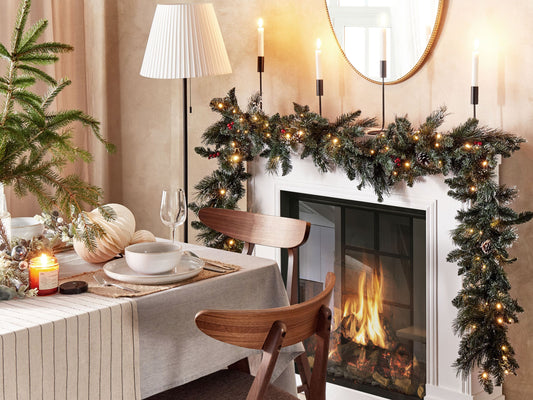 Weihnachtsgirlande grün mit LED-Beleuchtung 270 cm WAPTA